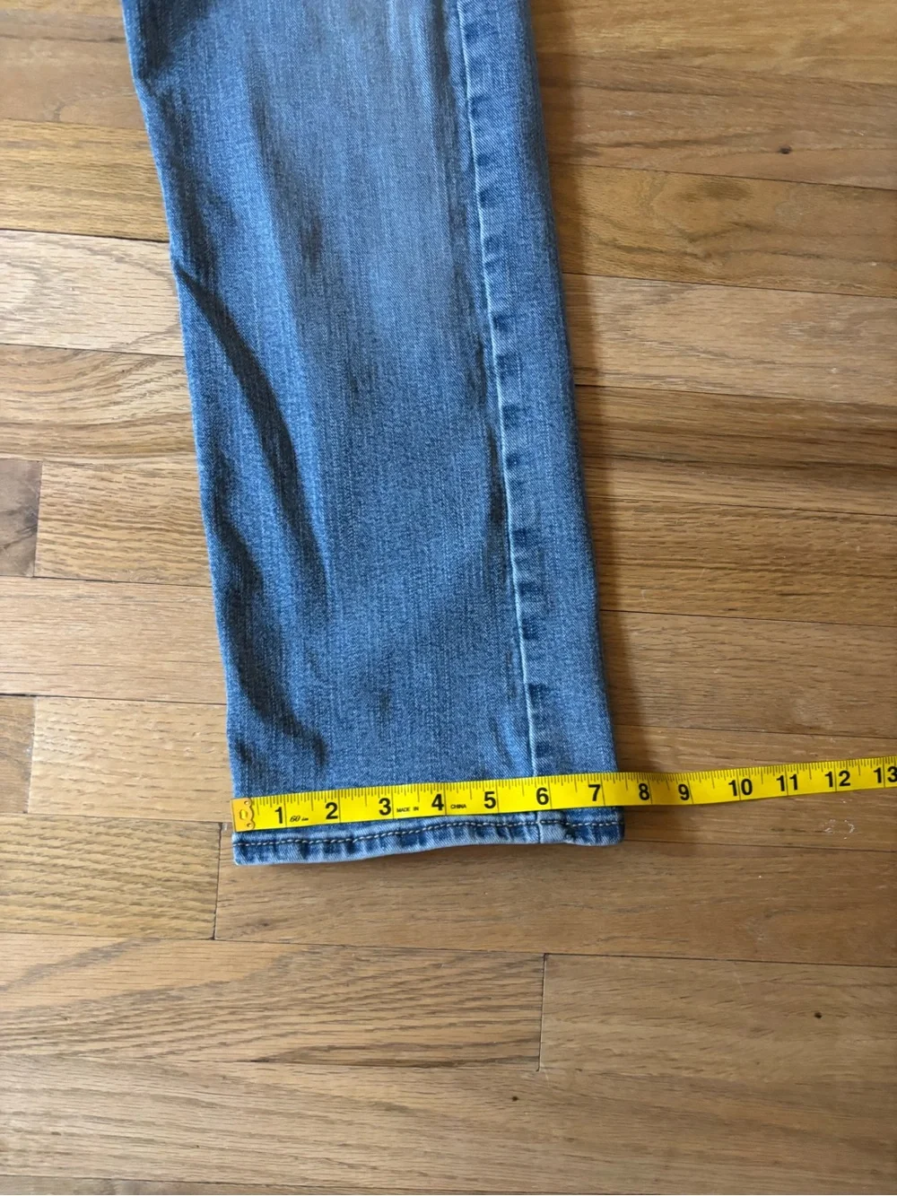 Signature Levi Strauss & Co Regular Fit Mens Jeans 31 x 30 Medium Wash Blue